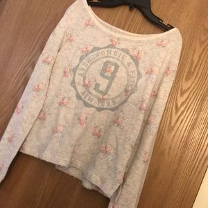 Abercrombie & Fitch off the shoulder shirt